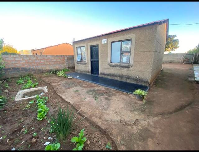 2 BEDROOM HOUSE FOR SALE IN KATLEHONG SOUTH
